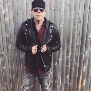 Meet your Posher, Scotty